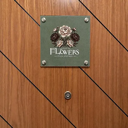 The Flowers - Casa Peonia ريفيسوندولي